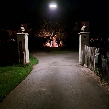 Monteur-Ferienwohnung Ot Naundorf Naundorf  Εξωτερικό φωτογραφία
